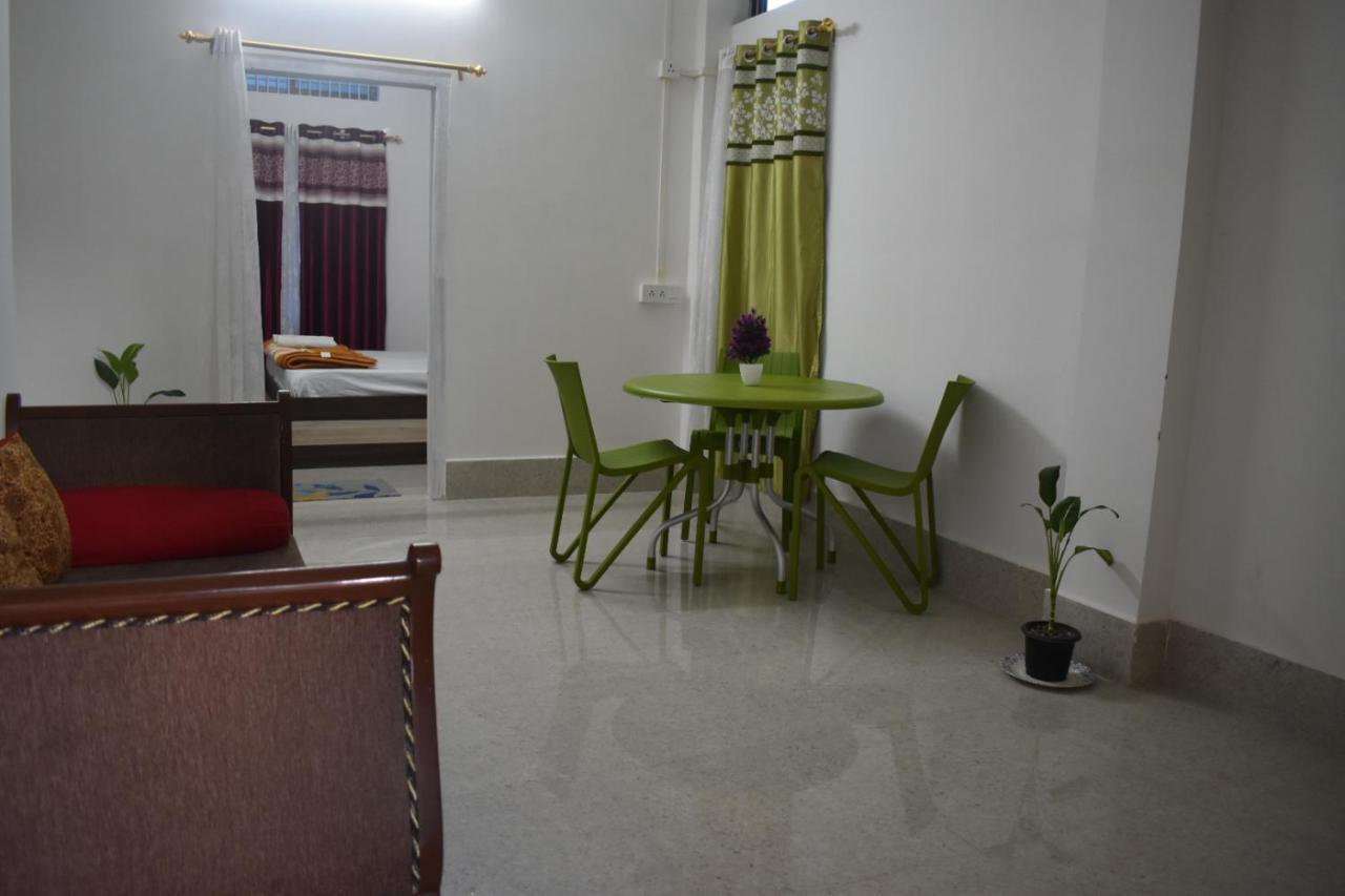 Purabi'S Nest Apartment Tezpur Exterior photo